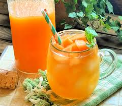 Cantaloupe Jugo with jelly