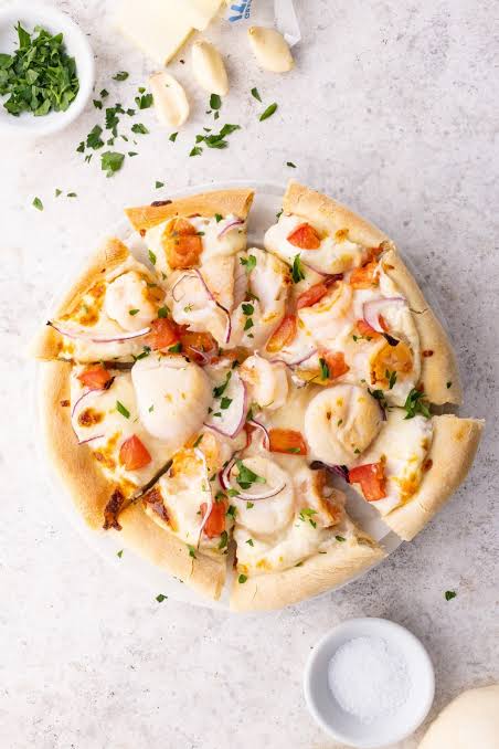 Seafood Pizza