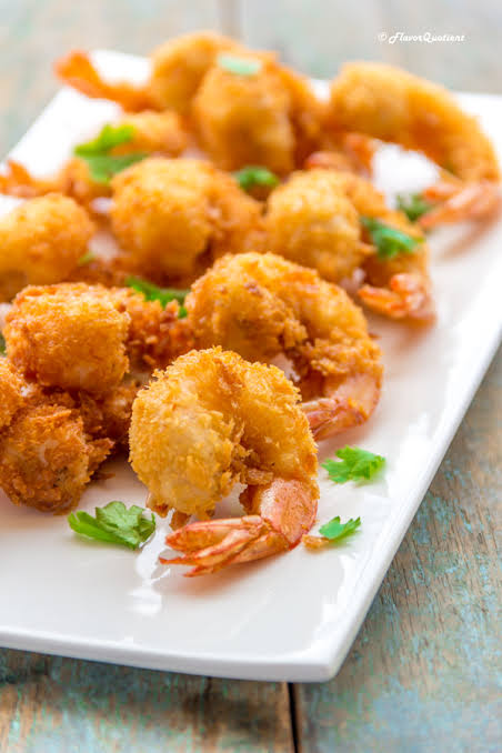 Golden fried prawns