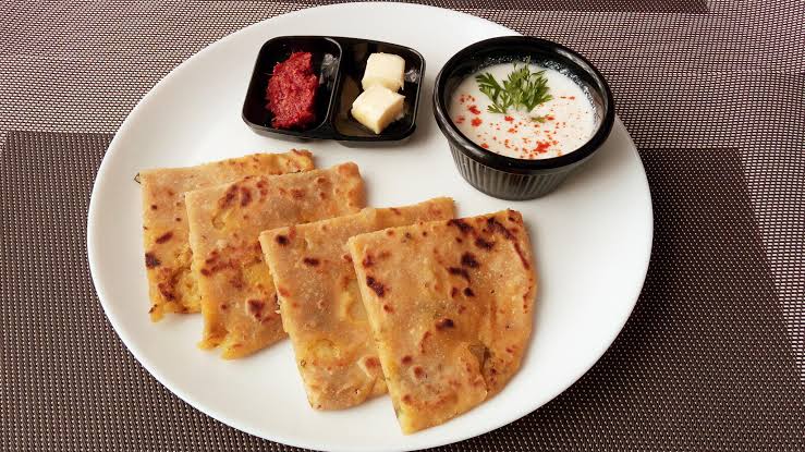 Aloo Parotha Set