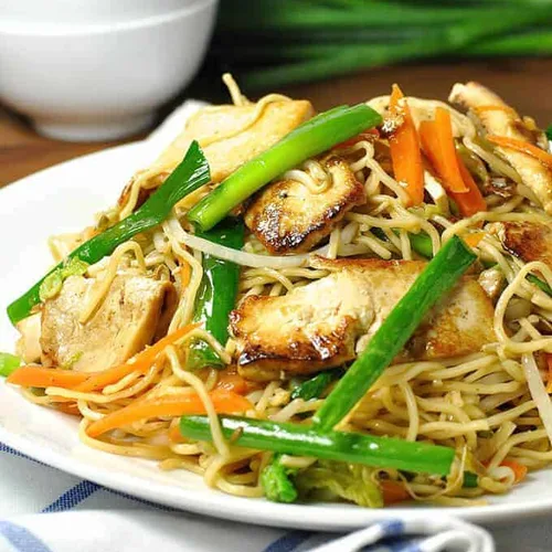 VEGTABLE CHOW MEIN