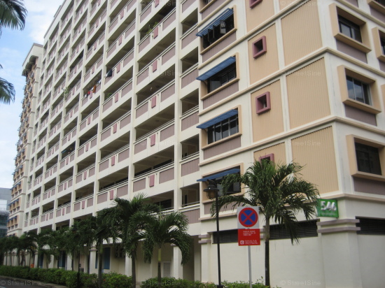 546 Serangoon North Avenue 3 (S)550546 HDB Details - SRX