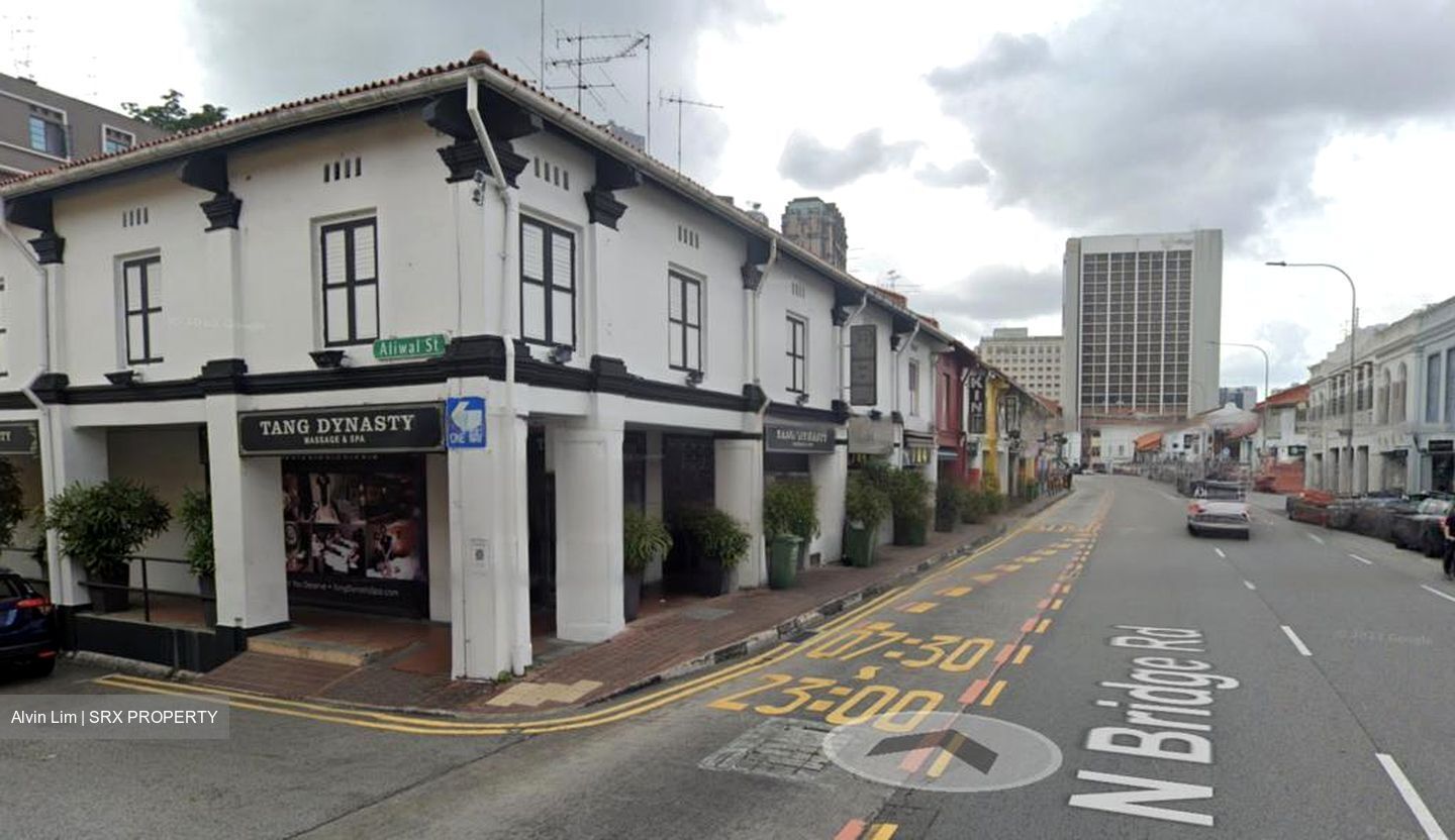North Bridge Road (D7), Shop House - For Rent #105687311