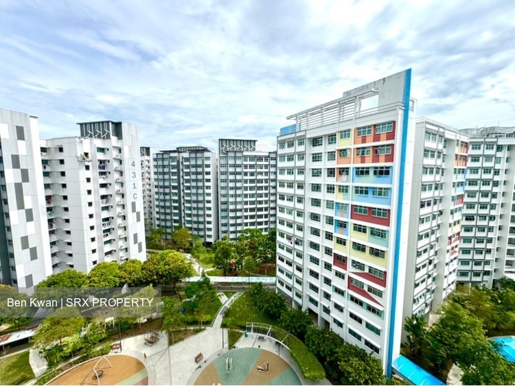 Yishun Spring Dew Spring @ Yishun (Yishun), HDB 4 Rooms - For Rent #110241961