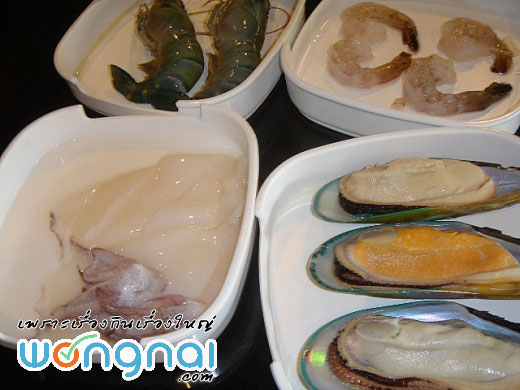 อาหารซีฟู๊ดมีให้เลือกทุกอย่าง