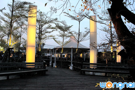 The Local Restaurant