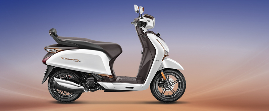 Hero New Destini 125 2025 Scooter  at Mumbai in Fortpoint Hero