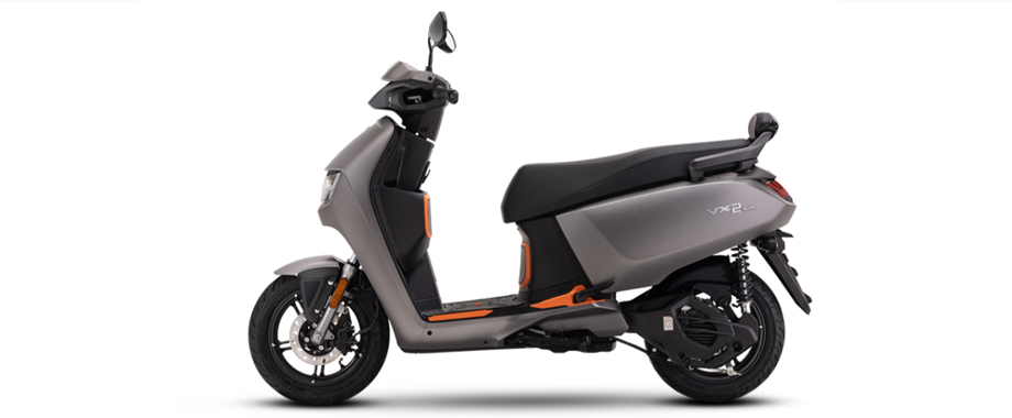 Hero VIDA VX2 PLUS 2025 scooter  at Mumbai in Fortpoint Hero