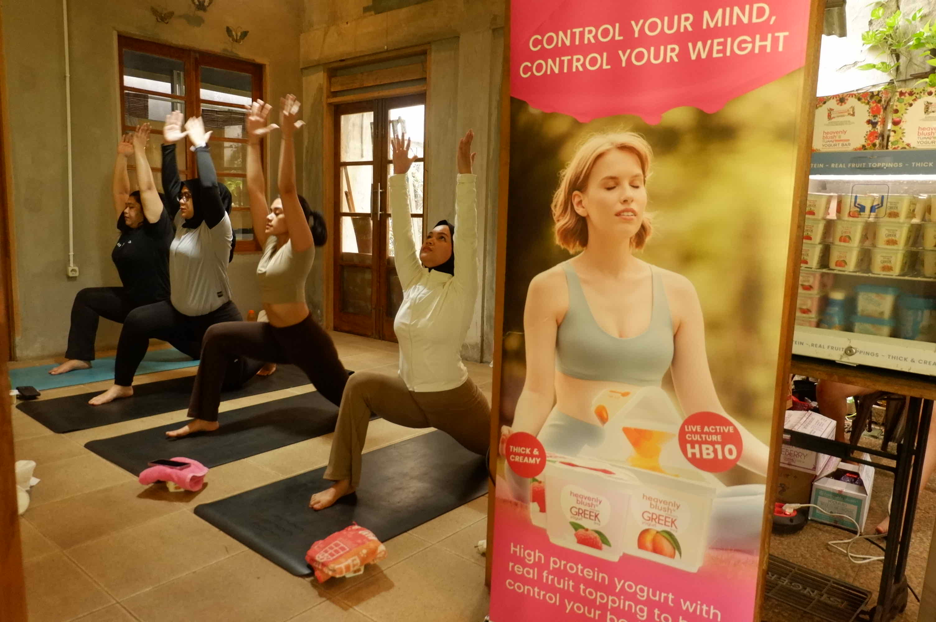 Bestie Yoga - (price per couple)