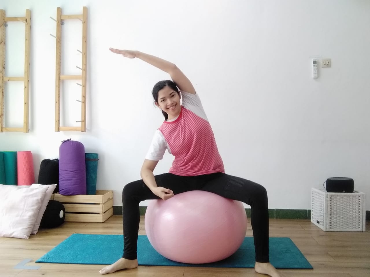 Sunday Morning Yoga - O