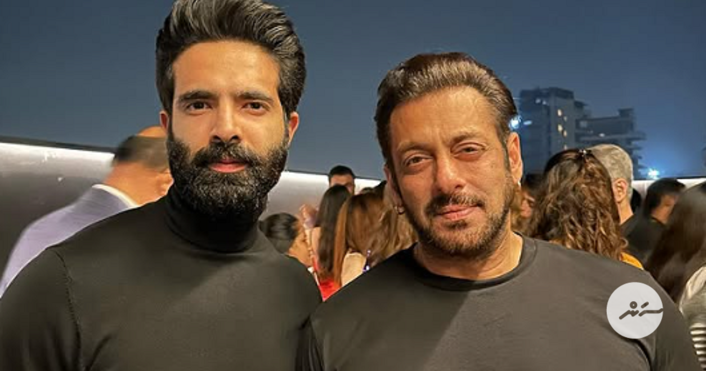 Salman Khan ge body guard ge dharifulhu Bollywood ah tha'aaraf vanee