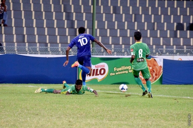 އޭޕްރިލް 6، 2015: ފުޓުބޯޅަ ސީސަން ހުޅުވުމުގެ ގޮތުން ކޮންމެ އަހަރަކުވެސ ބާއްވަމުން އަންނަ ޗެރިޓީ ޝިލްޑް މެޗުގެ ތެރެއިން: ނިއުރޭޑިއަންޓްގެ މައްޗަށް 0-2 އިން ކުރި ހޯދާ، މިއަހަރުގެ ޗެރިޓީ ޝިލްޑް ކާމިޔާބު ކުރީ މާޒިޔާ -- ސަންފޮޓޯ/ އަލީ ނަސީރު