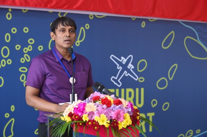 މެއި 28، 2015: ރ. އިފުރު އެއާޕޯޓު ހުޅުވުން: އިފުރު އެއާޕޯޓު ހުޅުއްވައިދެއްވީ ރައީސުލްޖުމްހޫރިއްޔާ އަބްދުﷲ ޔާމީން އަބްދުލް ގައްޔޫމް ----- ފޮޓޯ/ ރައީސް އޮފީސް