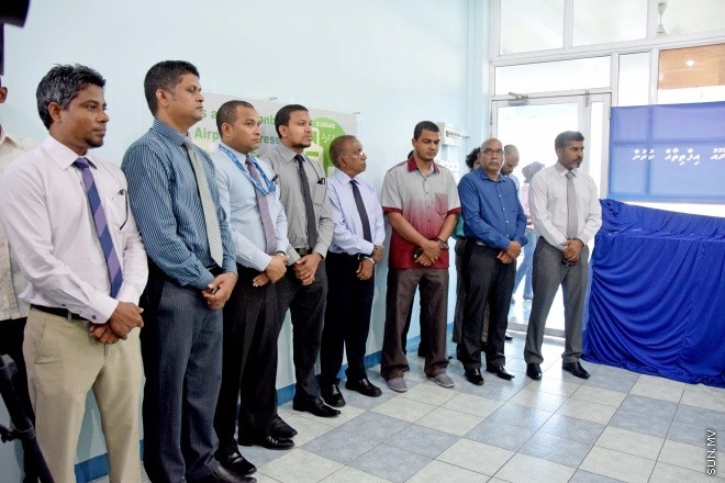 ޖޫން 25، 2015: އެމްޓީސީސީ އިން ދަތުރުފަތުރުގެ ނިޒާމު ތަރައްގީކޮށް ޒަމާނީ ކުރުމުގެ މަޝްރޫއު އިފްތިތާހު ކުރުމަށް ބޭއްވި ރަސްމިއްޔާތު -- ސަންފޮޓޯ/ އަލީ ނަސީރު 