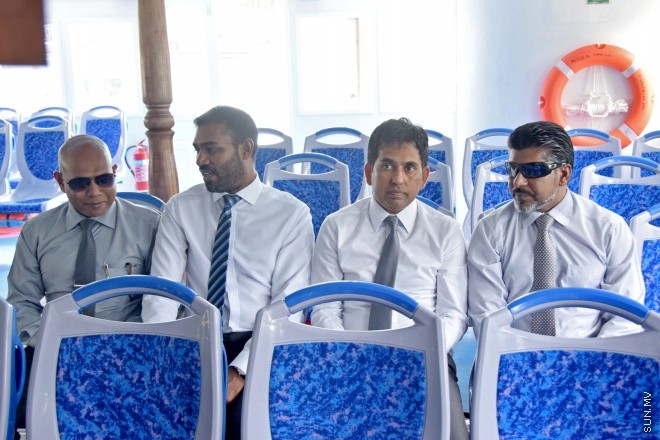 ޖޫން 25، 2015: އެމްޓީސީސީ އިން ދަތުރުފަތުރުގެ ނިޒާމު ތަރައްގީކޮށް ޒަމާނީ ކުރުމުގެ މަޝްރޫއު އިފްތިތާހު ކުރުމަށް ބޭއްވި ރަސްމިއްޔާތު -- ސަންފޮޓޯ/ އަލީ ނަސީރު 