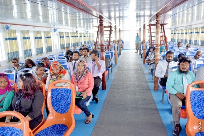 ޖޫން 25، 2015: އެމްޓީސީސީ އިން ދަތުރުފަތުރުގެ ނިޒާމު ތަރައްގީކޮށް ޒަމާނީ ކުރުމުގެ މަޝްރޫއު އިފްތިތާހު ކުރުމަށް ބޭއްވި ރަސްމިއްޔާތު -- ސަންފޮޓޯ/ އަލީ ނަސީރު 