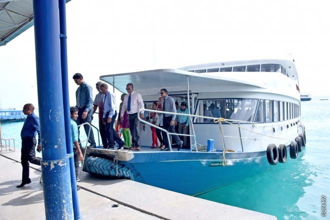 ޖޫން 25، 2015: އެމްޓީސީސީ އިން ދަތުރުފަތުރުގެ ނިޒާމު ތަރައްގީކޮށް ޒަމާނީ ކުރުމުގެ މަޝްރޫއު އިފްތިތާހު ކުރުމަށް ބޭއްވި ރަސްމިއްޔާތު -- ސަންފޮޓޯ/ އަލީ ނަސީރު 