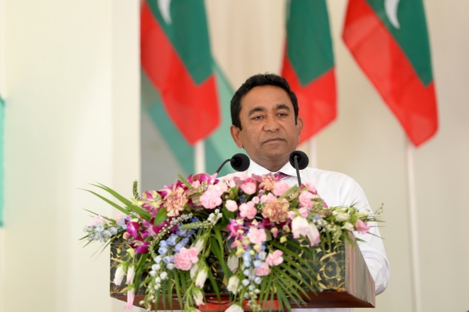 ޑިސެމްބަރު 13، 2015- މި އަހަރުގެ ގައުމީ ދުވަސް ފާހަގަ ކުރުމަށްޓަކައި ބޭއްވި ޖަލްސާގެ ތެރެއިން.---ފޮޓޯ: ރައީސް އޮފީސް