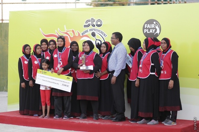 ޑިސެމްބަރ 15، 2015:  އެސްޓީއޯ ހޯމް އިމްޕްރޫވްމަންޓް ބަށި މުބާރާތުގެ އިނާމު ދިނުމުގެ ރަސްމިއްޔާތުގެ ތެރެއިން -- ސަން ފޮޓޯ/ފަޔާޒު މޫސާ