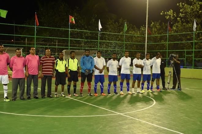 ފެބްރުއަރީ 23، 2016:މަހިބަދޫ ފުޓްސެލް ދަނޑު ހުޅުވުމުގެ ރަސްމިއްޔާތުގެ ތެރެއިން--ފޮޓޯ: ރައީސް އޮފީސް