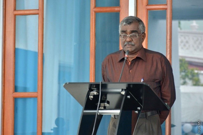 މެއި 28، 2016: ދިވެހިންގެ އާދަކާދައާ އެއްގޮތަށް ބާއްވަމުން އަންނަ މާހެފުން ޝަރުއީ ދާއިރާގެ ހުރިހާ މުވައްޒަފުންނާއި ފަނޑިޔާރުން އެއްވެގެން "ފަނޑިޔާރުގޭގެ މާހެފުން" ނަމުގައި ކުޑަކުދިންގެ ހަވީރަކާއެކު ބޭއްވުން -- ސަން ފޮޓޯ/ފަޔާޒު މޫސާ