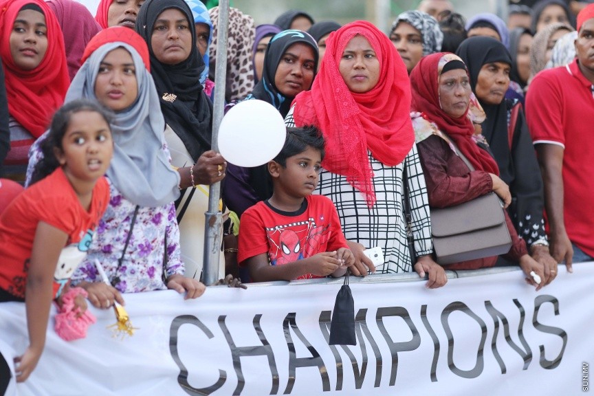 ނޮވެމްބަރ 27، 2016: އެސްޓީއޯ ހޯމް އިމްރޫވްމަންޓް ބަށިބޯޅަ މުބާރާތުގެ ނިންމުމުގެ ރަސްމިއްޔާތުގެ ތެރެއިން --- ސަން ފޮޓޯ/ ފަޔާޒް މޫސާ