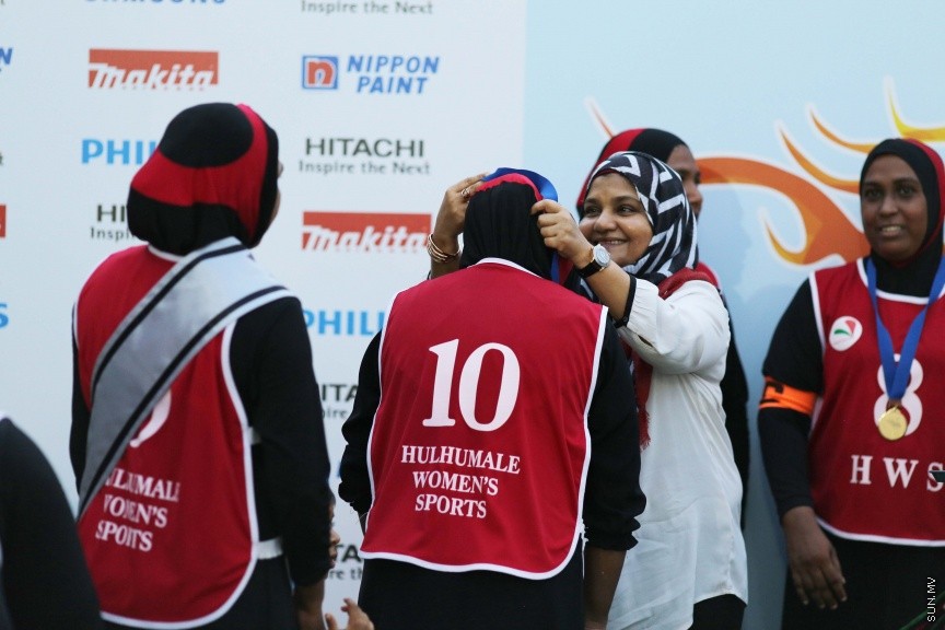 ނޮވެމްބަރ 27، 2016: އެސްޓީއޯ ހޯމް އިމްރޫވްމަންޓް ބަށިބޯޅަ މުބާރާތުގެ ނިންމުމުގެ ރަސްމިއްޔާތުގެ ތެރެއިން --- ސަން ފޮޓޯ/ ފަޔާޒް މޫސާ