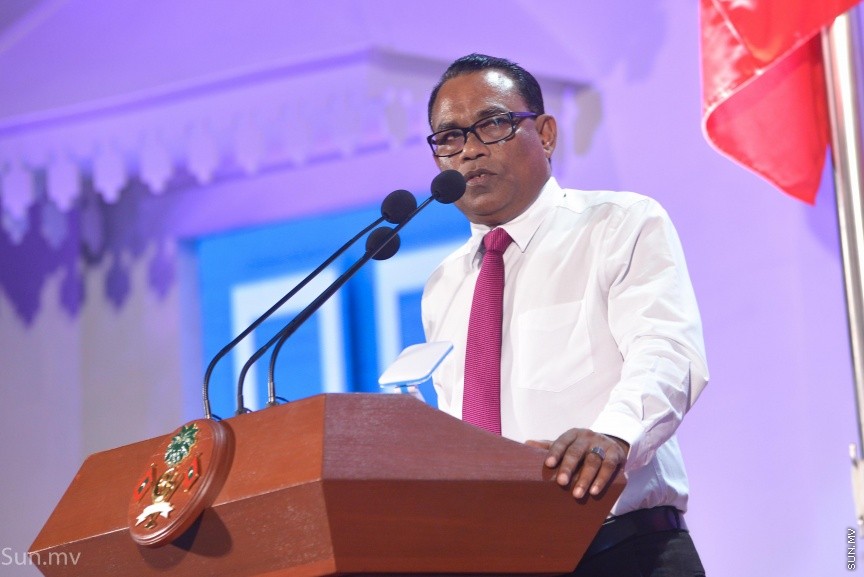 17 ނޮވެމްބަރ 2017: ރައީސް ޔާމިންގެ  ސަރުކާރަށް ހަތަރު އަހަރު ފުރުމުގެ މުނާސަބަތުގައި "ބަހާރެކޭ"ގެ ނަމުގައި ކާނިވާ ސަރަހައްދުގައި ބޭއްވި ޖަލްސާގެ ތެރެއިން---ސަން ފޮޓޯ/ މުހައްމަދު އަފްރާހް 