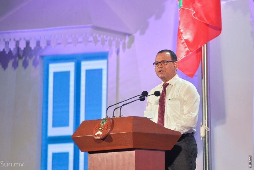 17 ނޮވެމްބަރ 2017: ރައީސް ޔާމިންގެ  ސަރުކާރަށް ހަތަރު އަހަރު ފުރުމުގެ މުނާސަބަތުގައި "ބަހާރެކޭ"ގެ ނަމުގައި ކާނިވާ ސަރަހައްދުގައި ބޭއްވި ޖަލްސާގެ ތެރެއިން---ސަން ފޮޓޯ/ މުހައްމަދު އަފްރާހް 