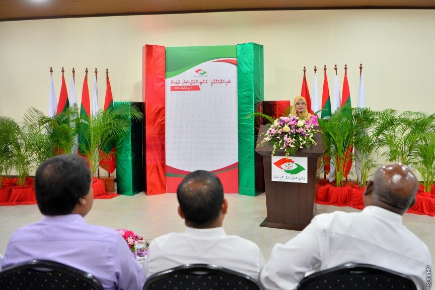 ބައިނަލް އަޤްވާމީ އެންޓިކޮރަޕްޝަން ދުވަސް ފާހަގަކުރުމުގެ ގޮތުން ބޭއްވި ރަސްމިއްޔާތުގެ ތެރެއިން---ސަން ފޮޓޯ/ މުހައްމަދު އަފްރާހް 