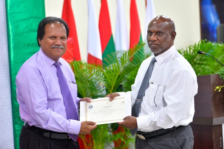 ބައިނަލް އަޤްވާމީ އެންޓިކޮރަޕްޝަން ދުވަސް ފާހަގަކުރުމުގެ ގޮތުން ބޭއްވި ރަސްމިއްޔާތުގެ ތެރެއިން---ސަން ފޮޓޯ/ މުހައްމަދު އަފްރާހް 