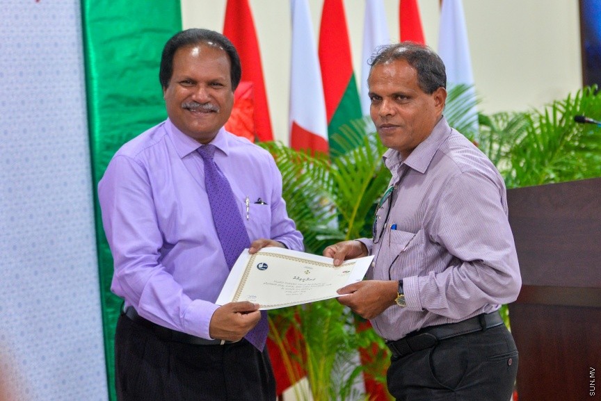 ބައިނަލް އަޤްވާމީ އެންޓިކޮރަޕްޝަން ދުވަސް ފާހަގަކުރުމުގެ ގޮތުން ބޭއްވި ރަސްމިއްޔާތުގެ ތެރެއިން---ސަން ފޮޓޯ/ މުހައްމަދު އަފްރާހް 