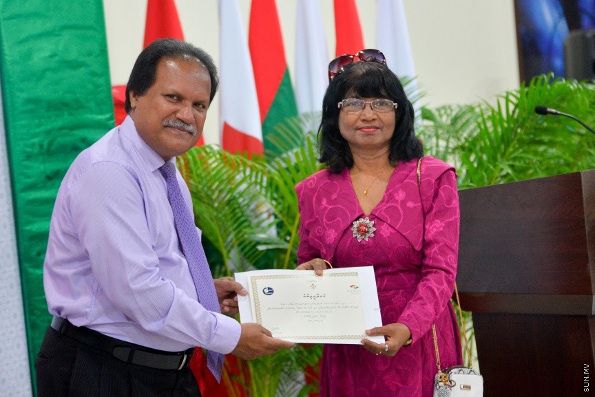 ބައިނަލް އަޤްވާމީ އެންޓިކޮރަޕްޝަން ދުވަސް ފާހަގަކުރުމުގެ ގޮތުން ބޭއްވި ރަސްމިއްޔާތުގެ ތެރެއިން---ސަން ފޮޓޯ/ މުހައްމަދު އަފްރާހް 