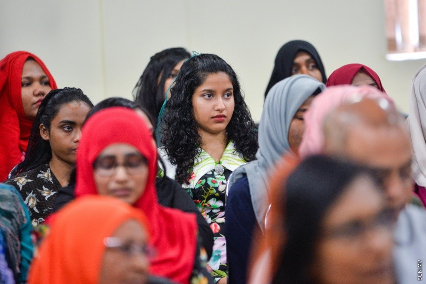 ބައިނަލް އަޤްވާމީ އެންޓިކޮރަޕްޝަން ދުވަސް ފާހަގަކުރުމުގެ ގޮތުން ބޭއްވި ރަސްމިއްޔާތުގެ ތެރެއިން---ސަން ފޮޓޯ/ މުހައްމަދު އަފްރާހް 