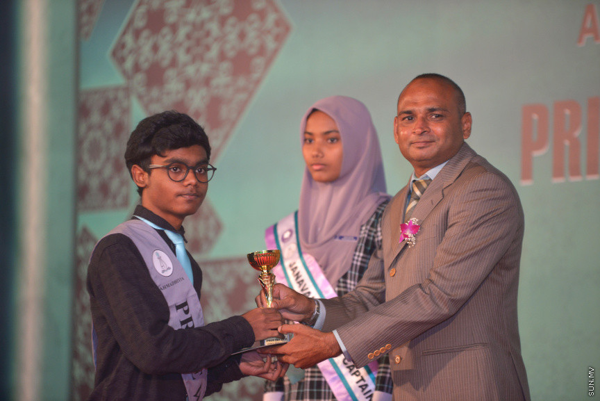އަހްމަދިއްޔާ އިންޓަނޭޝަނަލް ސްކޫލުގެ އަހަރީ އިނާމު ދިނުމުގެ ޖަލްސާގެ ތެރެއިން-- ސަން ފޮޓޯ: އަހްމަދު އަވްޝަން އިލްޔާސް