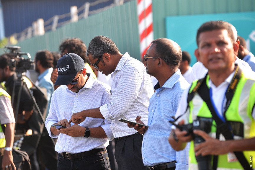 މަންތާ އެއާގެ ފްލިޓަށް ގެނައި ފުރަތަމަ ބޯޓު ރާއްޖެ އައުން. މި ފްލީޓަށް ގެންނަ ދެވަނަ ބޯޓު އަންނަ މަހު 10ގެ ކުރިން ރާއްޖެ އަންނާނެ. މަންތާ އަކީ ރާއްޖޭގެ އެތެރޭގެ އުދުހުންތަކުގައި ހިދުމަތްދޭނެ ތިންވަނަ ކުންފުނި.
މަންތާ އެއާގެ ފްލީޓަށް ފުރަތަމަ ގެނައި ބޯޓަކީ އޭޓީއާރު 600-70 މަރުކާގެ މުޅިން އާ ބޯޓެއް -- ސަން ފޮޓޯ / އަޙުމަދު އަވްޝަން އިލްޔާސް