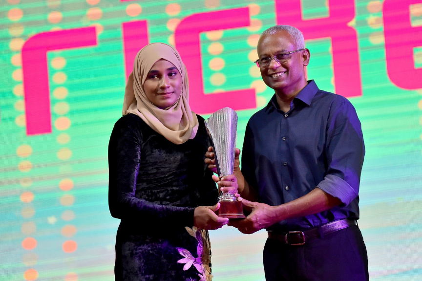 ކްރިކެޓް އެވޯޑް ހަފްލާގެ ތެރެއިން--- ފޮޓޯ/ރައީސް އޮފީސް
