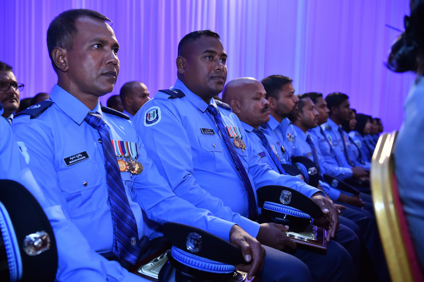 މާޗް 29، 2019، ފުލުހުންގެ މުއައްސަސާ އަށް 86 އަހަރު ފުރުން ފާހަގަކުރުމަށް ދަރުބާރުގޭގައި ބޭއްވި ޖަލްސާގެ ތެރެއިން -- ފޮޓޯ/ ރައީސް އޮފީސް