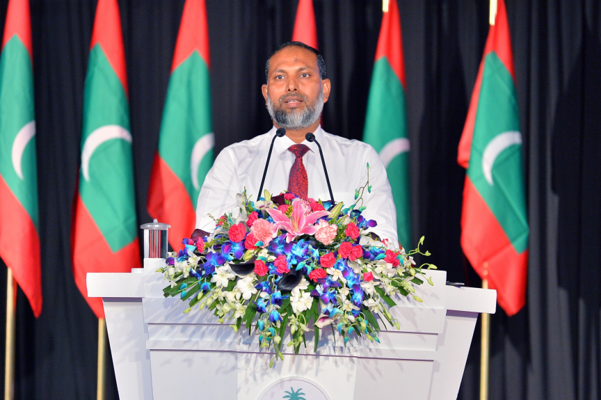 ޝަހީދުންގެ ދުވަހުގެ މުނާސަބަތުގައި ރޭ ބޭއްވި ރަސްމީ ޖަލްސާގެ ތެރެއިން: މިރަސް މިއްޔާތުގައި  ރައީސުލްޖުމްހޫރިއްޔާގެ ނައިބު ބައިވެރިވެ ވަޑައިގެންނެވި -- ފޮޓޯ / ރައީސް އޮފީސް