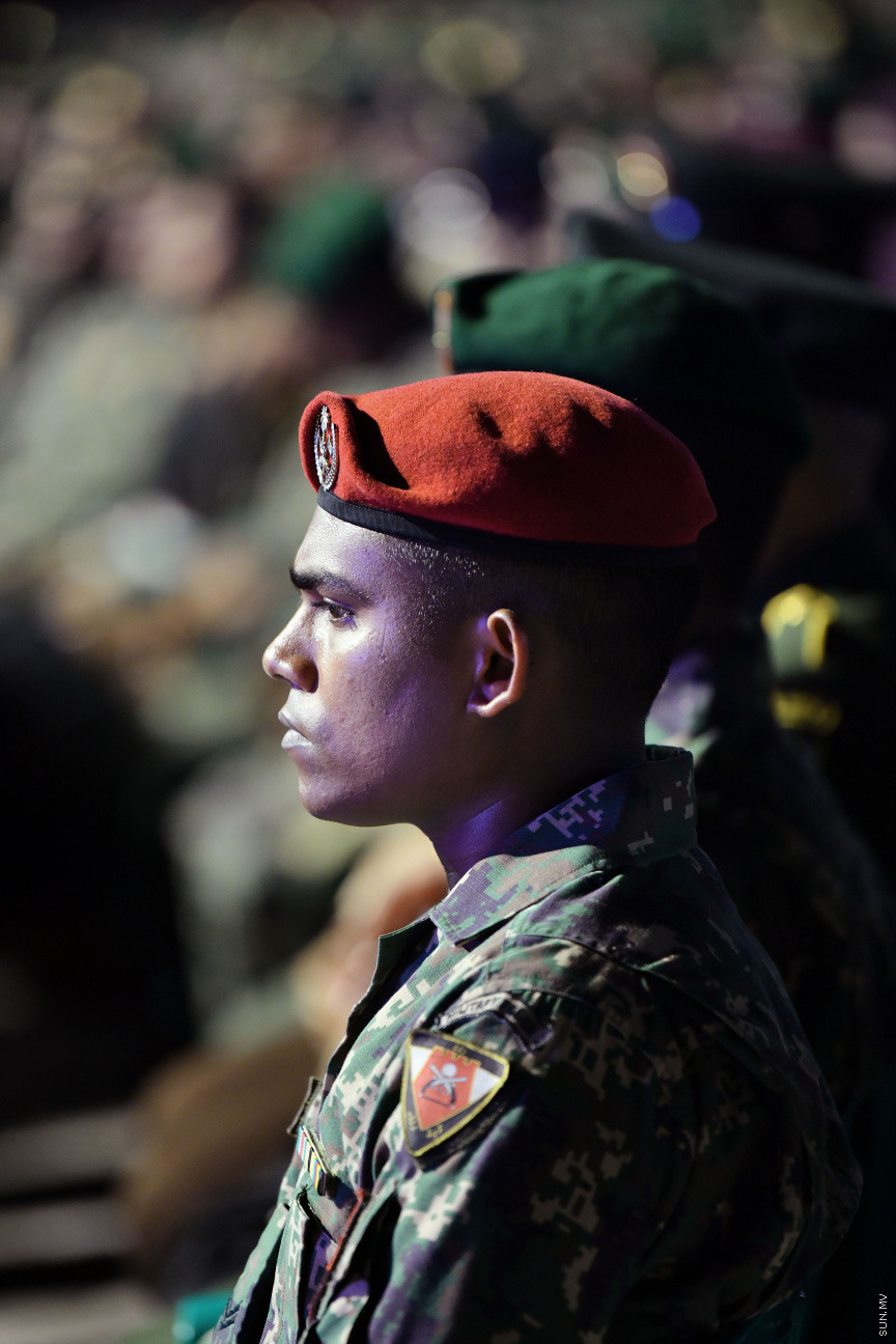 އޭޕްރީލް 24، 2019: ސިފައިންގެ 127ވަނަ އަހަރީ ދުވަހުގެ މުނާސަބަތުގައި ކަޅުތުއްކަލާކޮށީގައި ބޭއްވި ޚިދުމަތުގެ އަގުވަޒަންކުރުމުގެ ޚާއްޞަ ޖަލްސާގެ ތެރެއިން -- ސަން ފޮޓޯ/ ފަޔާޒު މޫސާ