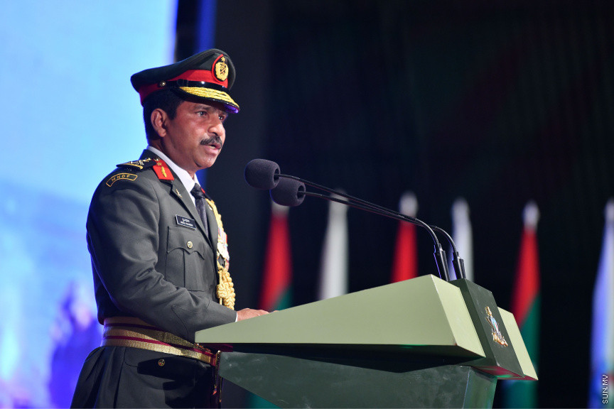 އޭޕްރީލް 24، 2019: ސިފައިންގެ 127ވަނަ އަހަރީ ދުވަހުގެ މުނާސަބަތުގައި ކަޅުތުއްކަލާކޮށީގައި ބޭއްވި ޚިދުމަތުގެ އަގުވަޒަންކުރުމުގެ ޚާއްޞަ ޖަލްސާގެ ތެރެއިން -- ސަން ފޮޓޯ/ ފަޔާޒު މޫސާ