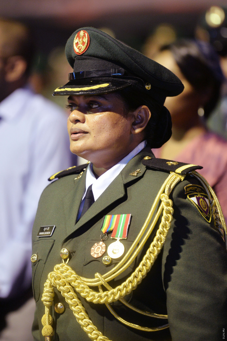 އޭޕްރީލް 24، 2019: ސިފައިންގެ 127ވަނަ އަހަރީ ދުވަހުގެ މުނާސަބަތުގައި ކަޅުތުއްކަލާކޮށީގައި ބޭއްވި ޚިދުމަތުގެ އަގުވަޒަންކުރުމުގެ ޚާއްޞަ ޖަލްސާގެ ތެރެއިން -- ސަން ފޮޓޯ/ ފަޔާޒު މޫސާ