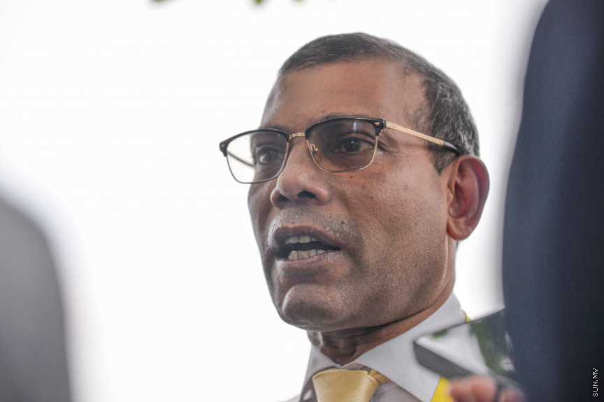 ޖެނުއަރީ 12، 2020: ހއ. އަދި ހދ. އަތޮޅަށް އެމްޑީޕީއިން ކުރާ ކެމްޕެއިން ދަތުރަށް ފުރުން: މި ދަތުރުގައި އެމްޑީޕީގެ ރައީސް އަދި މަޖިލިސް ރައީސް މުހައްމަދު ނަޝީދުއާއި މަޖިލިސް ބައެއް މެމްބަރުން ބައިވެރިވެ ވަޑައިގަންނަވާ -- ސަން ފޮޓޯ/ ފަޔާޒު މޫސާ