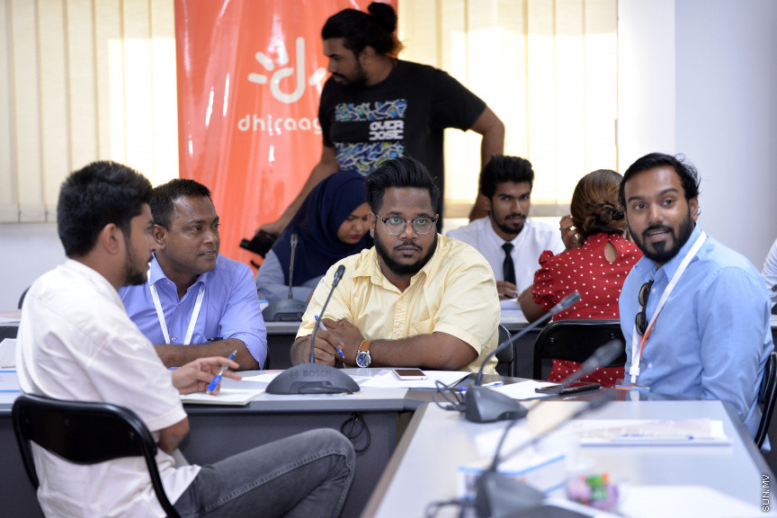 ޖެނުއަރީ 28، 2020: މޯލްޑިވްސް ސްޕޯޓްސް ކޯޕަރޭޝަނުން އިސްނަގައިގެން ސްޓެލްކޯ ހޯލްގައި ކުރިއަށް ދާ މާކެޓިންގް އާއި ސްޕޮންސާޝިޕްގެ ހާއްސަ ވޯކްޝޮޕްގެ ތެރެއިން -- ސަން ފޮޓޯ/ ފަޔާޒު މޫސާ