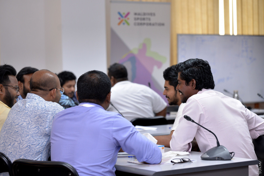 ޖެނުއަރީ 28، 2020: މޯލްޑިވްސް ސްޕޯޓްސް ކޯޕަރޭޝަނުން އިސްނަގައިގެން ސްޓެލްކޯ ހޯލްގައި ކުރިއަށް ދާ މާކެޓިންގް އާއި ސްޕޮންސާޝިޕްގެ ހާއްސަ ވޯކްޝޮޕްގެ ތެރެއިން -- ސަން ފޮޓޯ/ ފަޔާޒު މޫސާ