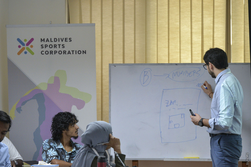 ޖެނުއަރީ 28، 2020: މޯލްޑިވްސް ސްޕޯޓްސް ކޯޕަރޭޝަނުން އިސްނަގައިގެން ސްޓެލްކޯ ހޯލްގައި ކުރިއަށް ދާ މާކެޓިންގް އާއި ސްޕޮންސާޝިޕްގެ ހާއްސަ ވޯކްޝޮޕްގެ ތެރެއިން -- ސަން ފޮޓޯ