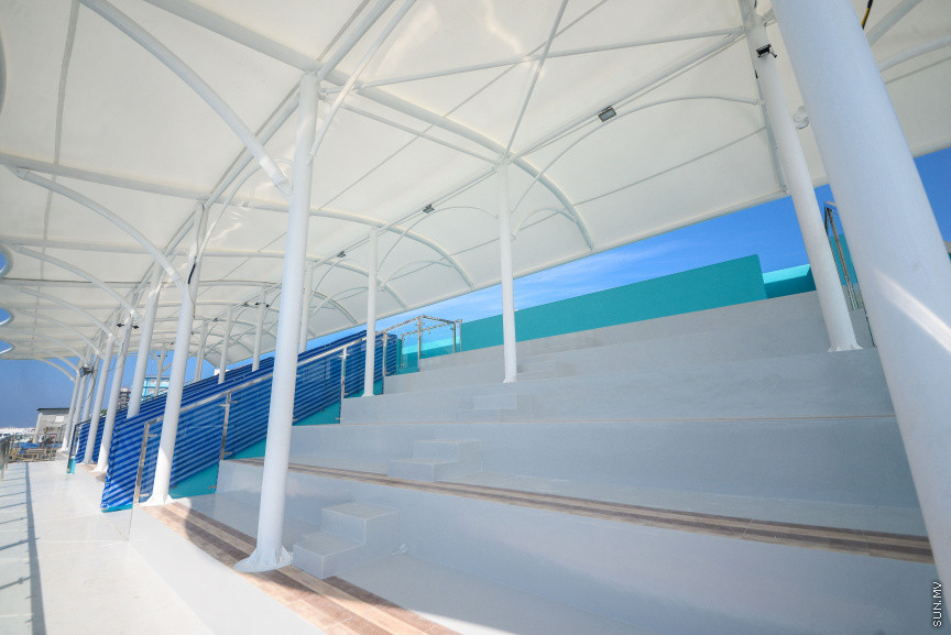 ޖެނުއަރީ 21، 2021: ސްވިމިން ޓްރެކުގެ އާ ޕްލެޓްފޯމްގައި ހިމެނޭ ސިޑިބަރި އާއި ފާހަނަ ބަރި އާންމުންނަށް ހުޅުވުވާލުން -- ސަން ފޮޓޯ/ ފަޔާޒު މޫސާ