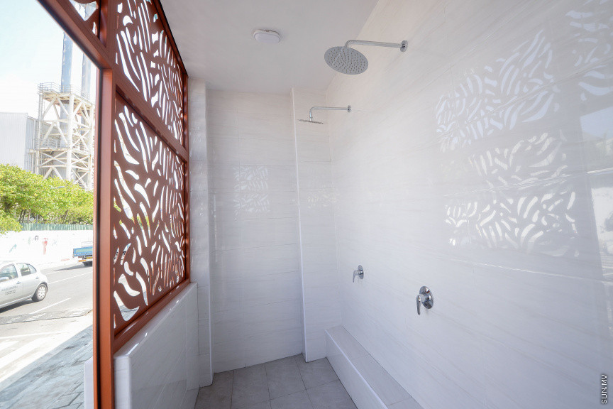 ޖެނުއަރީ 21، 2021: ސްވިމިން ޓްރެކުގެ އާ ޕްލެޓްފޯމްގައި ހިމެނޭ ސިޑިބަރި އާއި ފާހަނަ ބަރި އާންމުންނަށް ހުޅުވުވާލުން -- ސަން ފޮޓޯ/ ފަޔާޒު މޫސާ