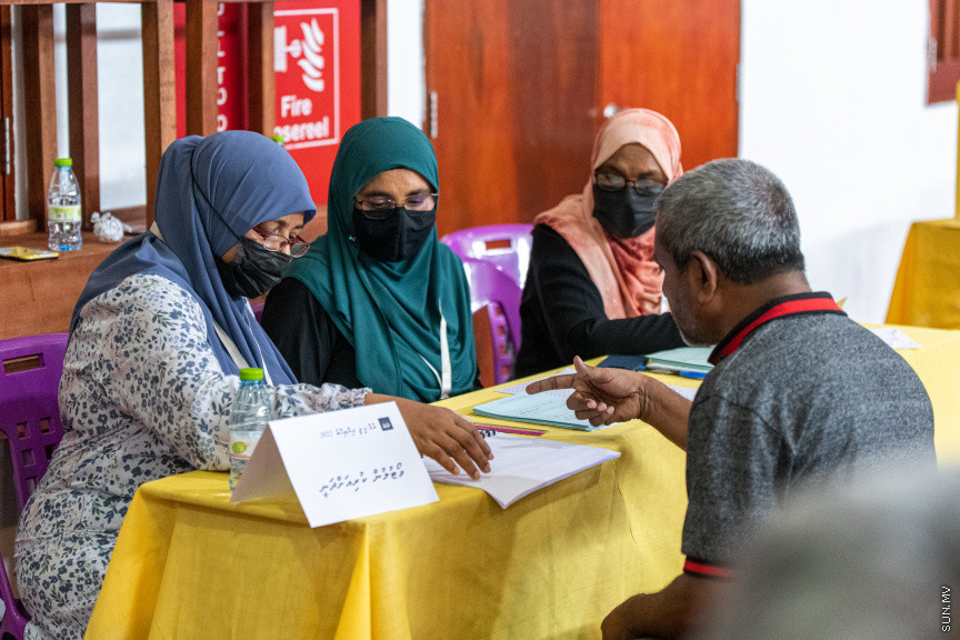 އިންތިޚާބުގެ ވޯޓުލުން ކުރިއަށްދަަނީ -- ސަން ފޮޓޯ/ މުހައްމަދު ހައްޔާން