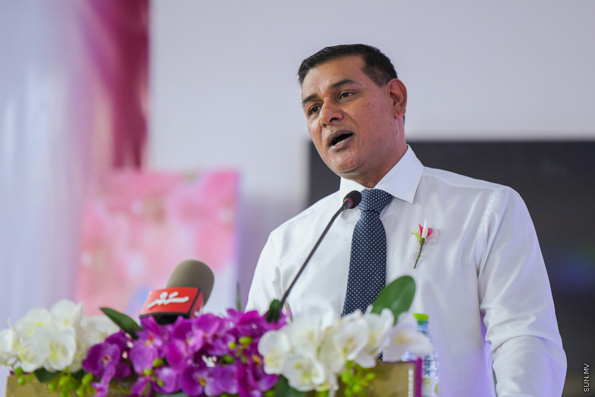 ދ އަތޮޅު މަދަރުސާގެ އަހަރީ އިނާމު ދިނުމުގެ ޖަލްސާގެ ތެރެއިން -- ސަން ފޮޓޯ/ މުޙައްމަދު ހައްޔާން